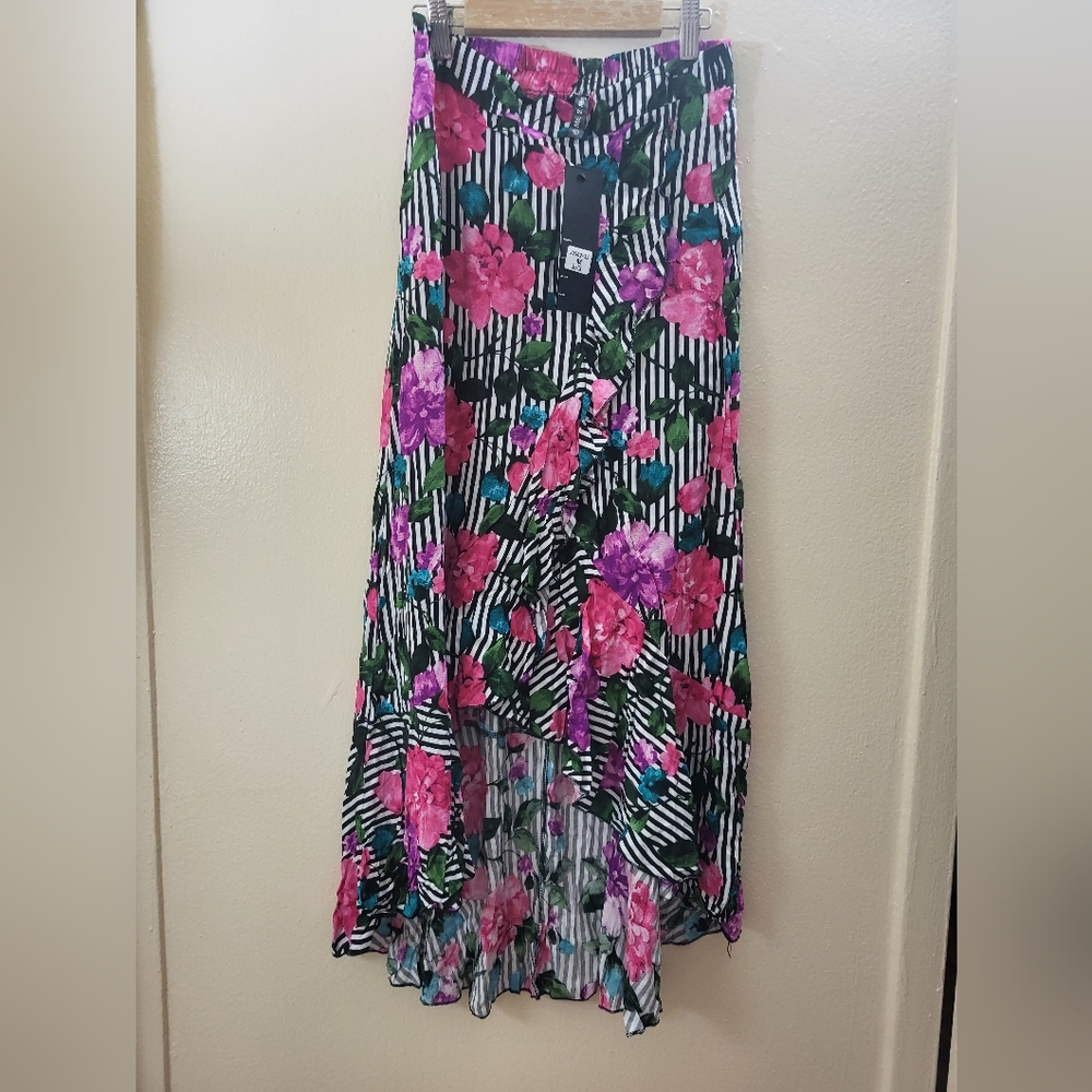NWT Floral Striped Women's Skirt